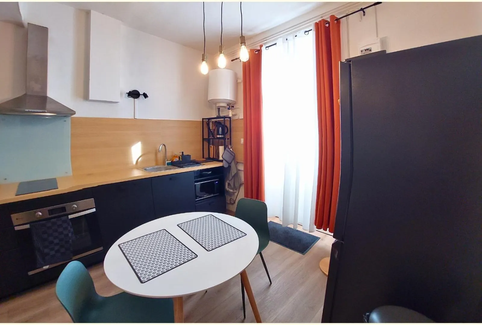 Artklein * T1 Tout Confort - Fibre -Halles Diderot Roanne Apartment
